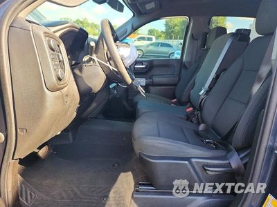 Zdjęcie 7 z 13 samochodu: 2021 CHEVROLET SILVERADO K1500 TRAIL BOSS CUSTOM VIN:1GCPYCEF9MZ303138 - miniatura
