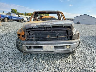 Piąte zdjęcie samochodu w środku: 1999 DODGE RAM 2500 VIN:1B7KC2364XJ605185 - miniatura