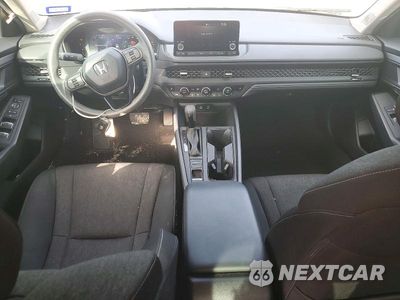 Zdjęcie 8 z 12 samochodu: 2024 HONDA ACCORD EX VIN:1HGCY1F39RA012167 - miniatura