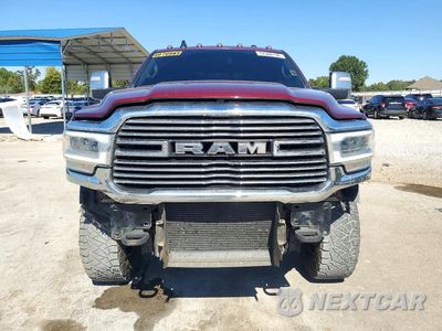 Piąte zdjęcie samochodu w środku: 2024 RAM 2500 LARAMIE VIN:3C6UR5FL3RG292278 - miniatura