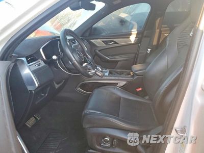 Zdjęcie 7 z 13 samochodu: 2022 JAGUAR F-PACE SVR VIN:SADCZ2EE5NA696900 - miniatura