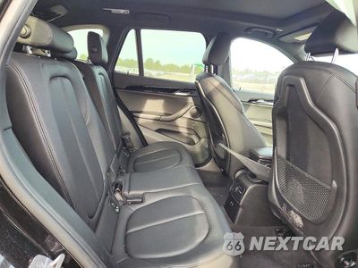 Zdjęcie 11 z 13 samochodu: 2018 BMW X1 XDRIVE28I VIN:WBXHT3C31J3H33004 - miniatura