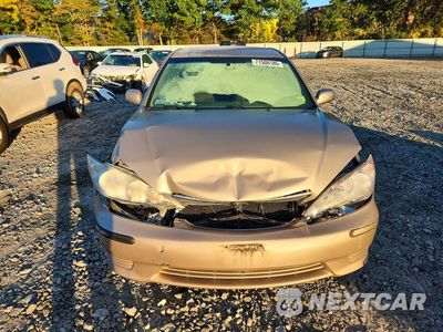Piąte zdjęcie samochodu w środku: 2005 TOYOTA CAMRY LE V6 VIN:4T1BF30KX5U616536 - miniatura