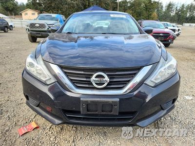 Piąte zdjęcie samochodu w środku: 2016 NISSAN ALTIMA 2.5 S VIN:1N4AL3AP9GC242955 - miniatura