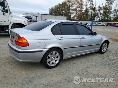 Trzecie zdjęcie samochodu z tyłu: 2002 BMW 325 I VIN:WBAEV33412PD56040 - miniatura