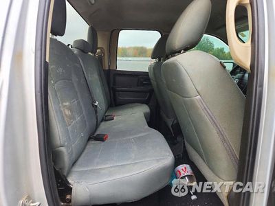 Zdjęcie 10 z 12 samochodu: 2019 RAM 1500 CLASSIC TRADESMAN VIN:1C6RR7FG9KS533022 - miniatura