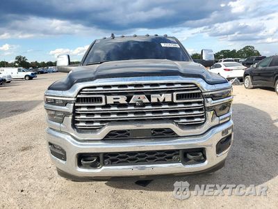 Piąte zdjęcie samochodu w środku: 2025 RAM 2500 LIMITED VIN:3C63R5SL5SG552364 - miniatura