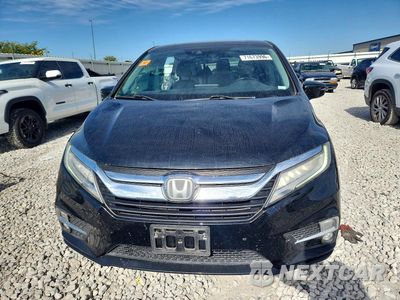 Piąte zdjęcie samochodu w środku: 2018 HONDA ODYSSEY ELITE VIN:5FNRL6H90JB000698 - miniatura