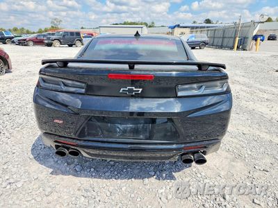 Zdjęcie 6 z 12 samochodu: 2018 CHEVROLET CAMARO SS VIN:1G1FF1R7XJ0146172 - miniatura