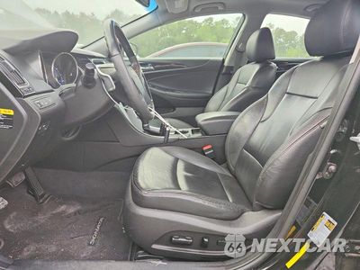 Zdjęcie 7 z 12 samochodu: 2012 HYUNDAI SONATA LIMITED 2.0T VIN:5NPEC4AB9CH369273 - miniatura