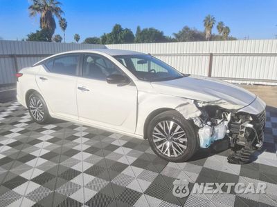 Czwarte zdjęcie samochodu z boku: 2025 NISSAN ALTIMA SV VIN:1N4BL4DV1SN376487 - miniatura