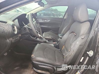 Zdjęcie 7 z 12 samochodu: 2020 KIA FORTE FE VIN:3KPF24AD7LE207834 - miniatura