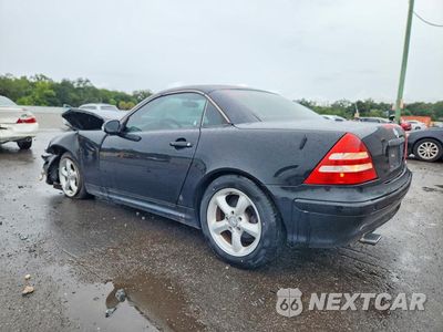 Drugie zdjęcie samochodu z przodu: 2002 MERCEDES-BENZ SLK 320 VIN:WDBKK65F32F266937 - miniatura