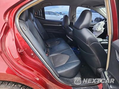 Zdjęcie 10 z 12 samochodu: 2018 TOYOTA CAMRY SE VIN:4T1B11HK5JU652748 - miniatura