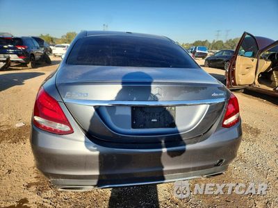 Zdjęcie 6 z 12 samochodu: 2018 MERCEDES-BENZ C 300 4MATIC VIN:55SWF4KB4JU245285 - miniatura