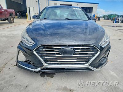 Piąte zdjęcie samochodu w środku: 2018 HYUNDAI SONATA SE VIN:5NPE24AF0JH702317 - miniatura