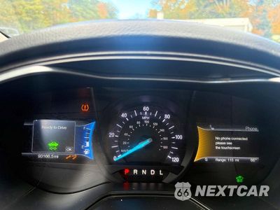 Zdjęcie 8 z 11 samochodu: 2019 FORD FUSION TITANIUM VIN:3FA6P0SU4KR227819 - miniatura