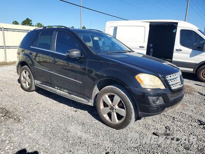 Czwarte zdjęcie samochodu z boku: 2011 MERCEDES-BENZ ML 350 4MATIC VIN:4JGBB8GB6BA713972 - miniatura