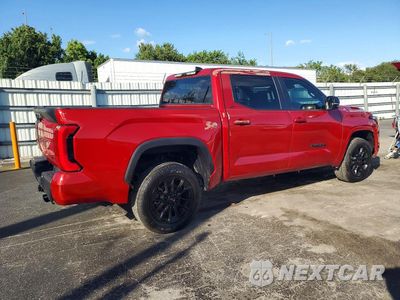 Trzecie zdjęcie samochodu z tyłu: 2025 TOYOTA TUNDRA SR5 VIN:5TFLA5DB1SX267872 - miniatura