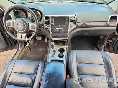 Zdjęcie 8 z 12 samochodu: 2013 JEEP GRAND CHEROKEE LAREDO VIN:1C4RJFAG8DC639783 - miniatura