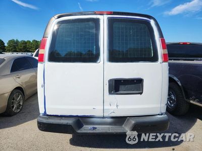 Zdjęcie 6 z 13 samochodu: 2012 CHEVROLET EXPRESS G1500 DELIVERY VAN VIN:1GCSGAFX6C1177732 - miniatura