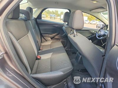 Zdjęcie 10 z 12 samochodu: 2012 FORD FOCUS S VIN:1FAHP3E21CL285326 - miniatura