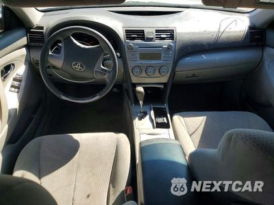 Zdjęcie 8 z 13 samochodu: 2011 TOYOTA CAMRY BASE VIN:4T1BF3EK3BU172422 - miniatura