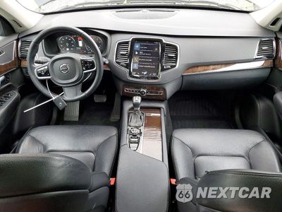 Zdjęcie 8 z 13 samochodu: 2016 VOLVO XC90 T6 VIN:YV4A22PK6G1074266 - miniatura