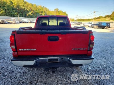 Zdjęcie 6 z 12 samochodu: 2005 CHEVROLET SILVERADO K1500 VIN:1GCEK19B25E115221 - miniatura
