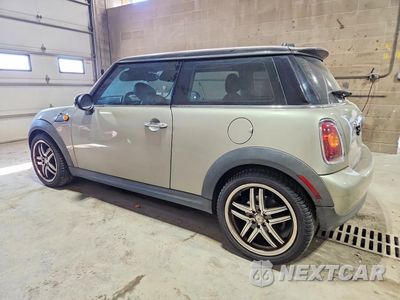 Drugie zdjęcie samochodu z przodu: 2007 MINI COOPER VIN:WMWMF33577TU62392 - miniatura