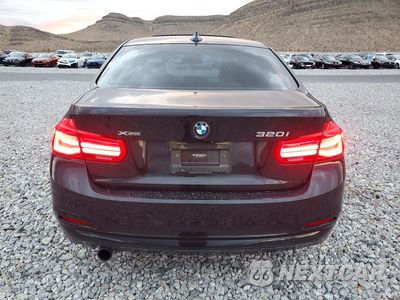 Zdjęcie 6 z 12 samochodu: 2018 BMW 320 XI VIN:WBA8A3C58JA357489 - miniatura