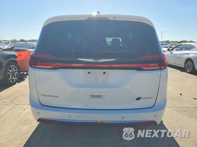 Zdjęcie 6 z 14 samochodu: 2023 CHRYSLER PACIFICA HYBRID TOURING L VIN:2C4RC1L71PR554287 - miniatura