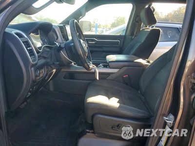 Zdjęcie 7 z 12 samochodu: 2019 RAM 1500 BIG HORN/LONE STAR VIN:1C6RRFFG4KN920019 - miniatura