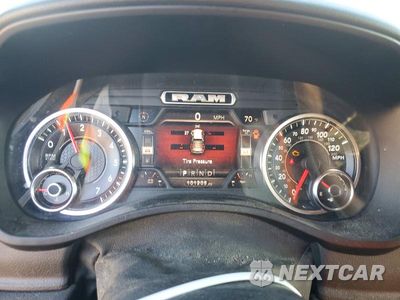 Zdjęcie 9 z 12 samochodu: 2019 RAM 1500 BIG HORN/LONE STAR VIN:1C6RRFFG4KN920019 - miniatura