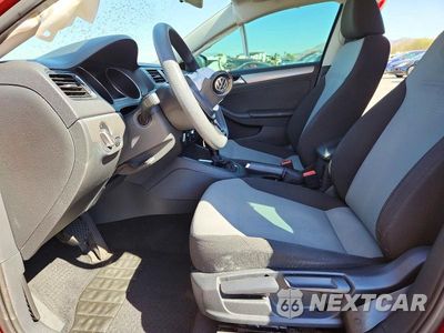 Zdjęcie 7 z 12 samochodu: 2018 VOLKSWAGEN JETTA S VIN:3VW2B7AJ1JM229821 - miniatura
