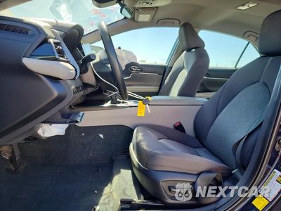 Zdjęcie 7 z 12 samochodu: 2022 TOYOTA CAMRY LE VIN:4T1C11AKXNU663622 - miniatura