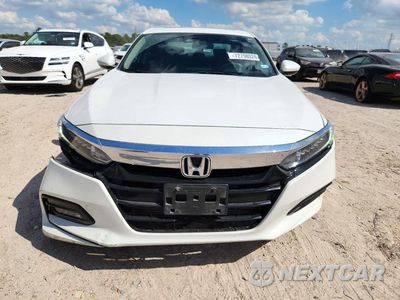 Piąte zdjęcie samochodu w środku: 2018 HONDA ACCORD VIN:1HGCV1F42JA198124 - miniatura