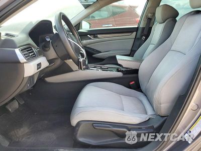 Zdjęcie 7 z 13 samochodu: 2018 HONDA ACCORD LX VIN:1HGCV1F11JA169719 - miniatura
