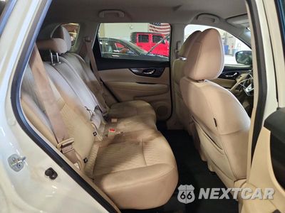 Zdjęcie 10 z 12 samochodu: 2017 NISSAN ROGUE SV VIN:KNMAT2MT6HP600455 - miniatura