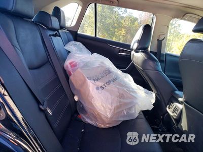 Zdjęcie 10 z 12 samochodu: 2019 TOYOTA RAV4 LIMITED VIN:JTMN1RFV8KD519934 - miniatura
