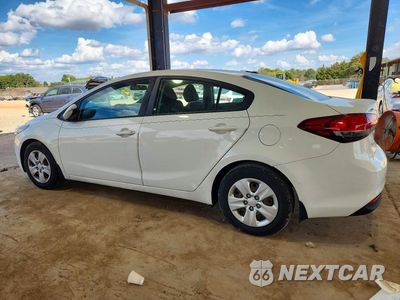 Drugie zdjęcie samochodu z przodu: 2018 KIA FORTE LX VIN:3KPFK4A7XJE234338 - miniatura