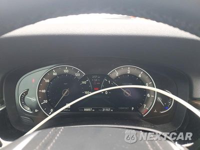 Zdjęcie 9 z 12 samochodu: 2019 BMW 530 XI VIN:WBAJA7C56KWW08586 - miniatura