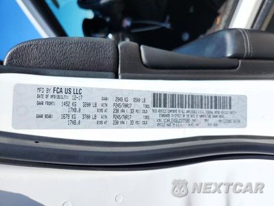 Zdjęcie 13 z 13 samochodu: 2018 JEEP GRAND CHEROKEE LAREDO VIN:1C4RJEAG6JC277586 - miniatura