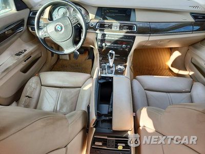 Zdjęcie 8 z 12 samochodu: 2011 BMW 750 LI VIN:WBAKB8C51BC852266 - miniatura