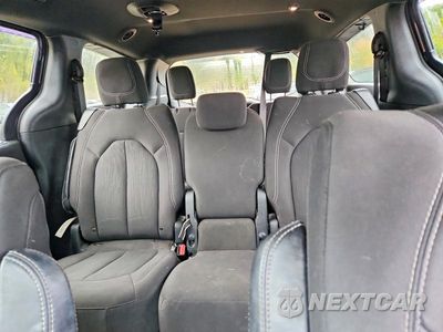 Zdjęcie 10 z 14 samochodu: 2018 CHRYSLER PACIFICA TOURING PLUS VIN:2C4RC1FG1JR204502 - miniatura