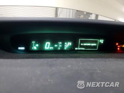Zdjęcie 9 z 12 samochodu: 2010 TOYOTA PRIUS II VIN:JTDKN3DU3A0027090 - miniatura