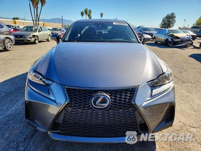 Piąte zdjęcie samochodu w środku: 2018 LEXUS IS 300 VIN:JTHBA1D26J5062934 - miniatura