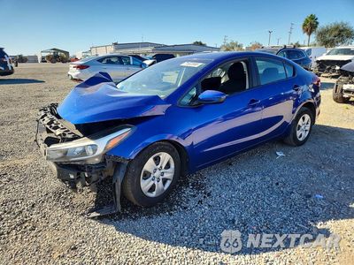 2017 KIA FORTE LX 3KPFK4A74HE049910 - główne zdjęcie licytacji z USA - miniatura