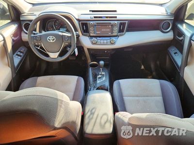 Zdjęcie 8 z 13 samochodu: 2015 TOYOTA RAV4 XLE VIN:2T3WFREV1FW185911 - miniatura