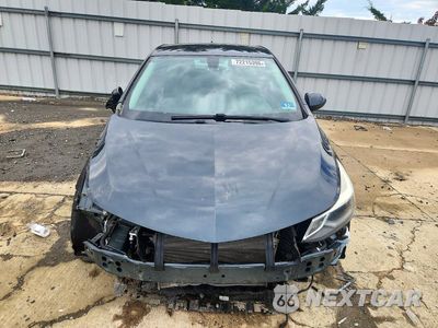 Piąte zdjęcie samochodu w środku: 2018 CHEVROLET CRUZE LT VIN:3G1BE6SM4JS587948 - miniatura